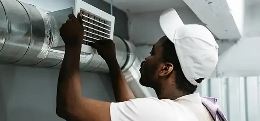 Our Licensed And Insured Cleaners in Urbandale, IA